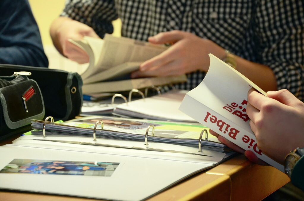 bible, bible school, confirmands, to study, bible student, teaching, to learn, school, training, study, seminar, teach, bible, bible, bible, bible school, teaching, teaching, teaching, teaching, teaching, school, seminar, seminar, teach, teach